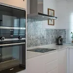 Paraiso Pueblo Penthouse - Rooftop Views & Garage Apartment Estepona